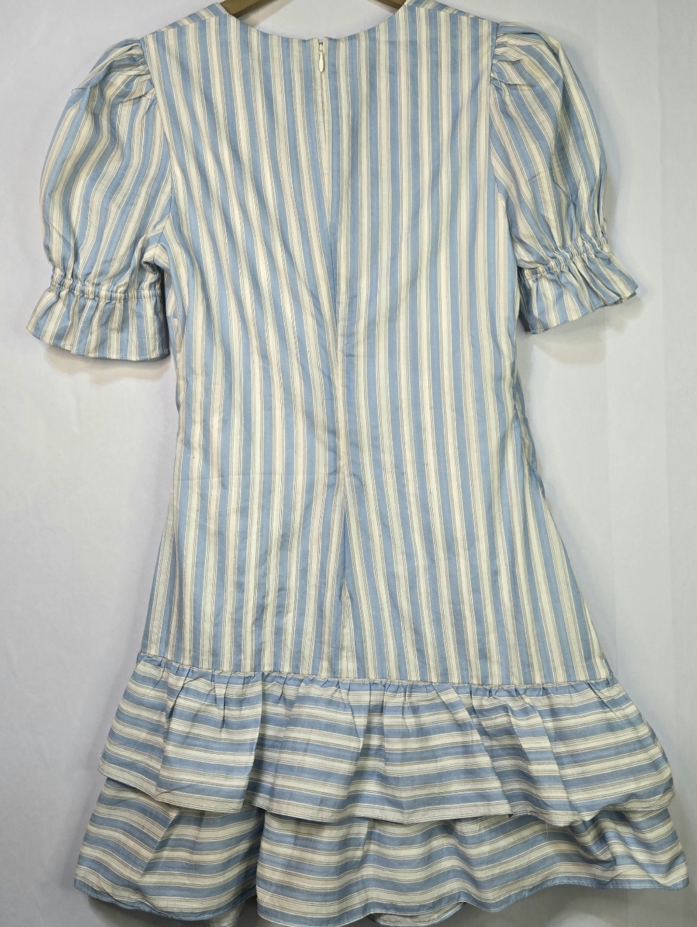 Bellevue Size M Coastal Striped Mini Dress, Wrap Bodice & Ruffle Hem - Picture 7 of 9